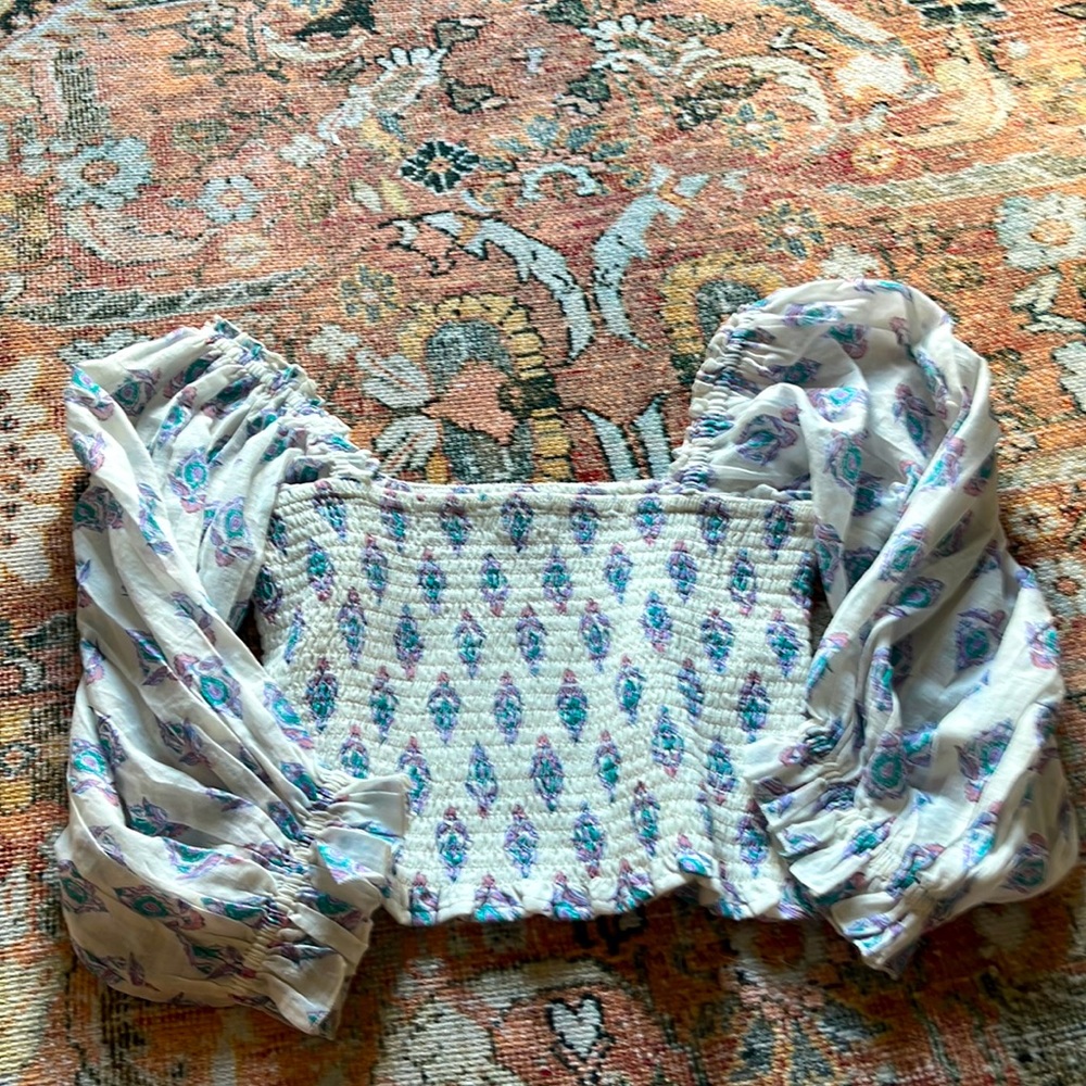 BRAND-NEW BILLABONG BLOUSE